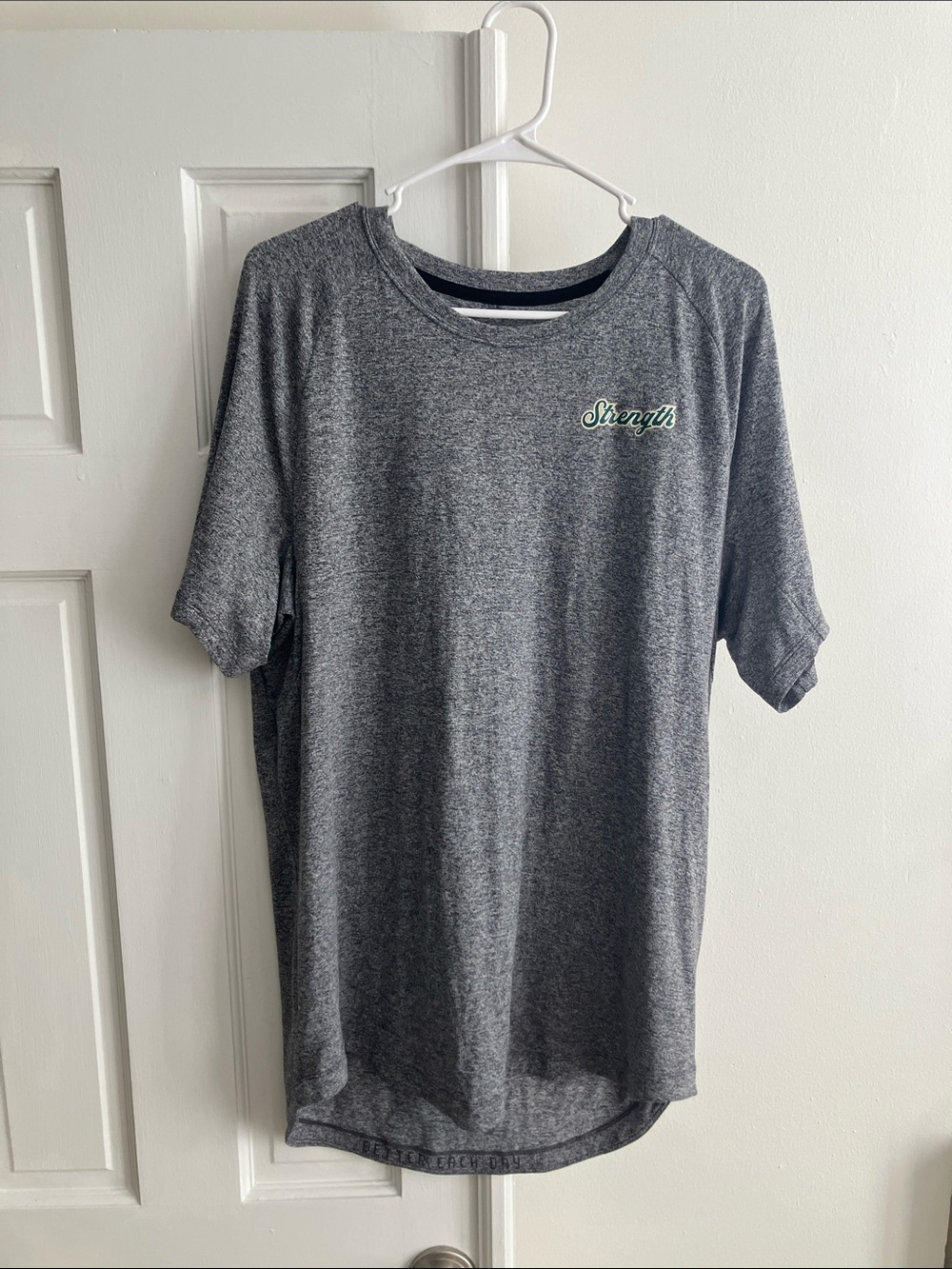 Lulu Lemon workout shirt